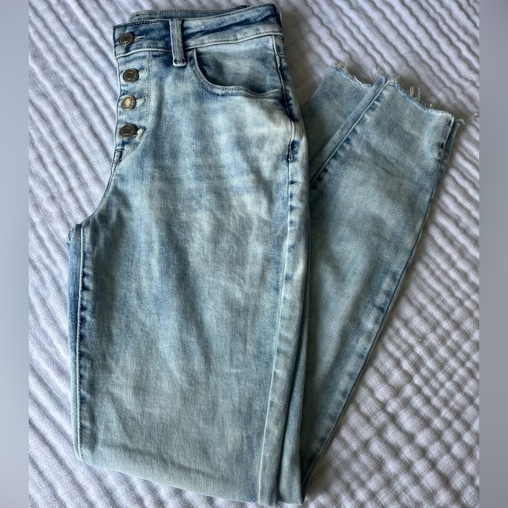 Maurice’s High-Rise Light Wash Jean